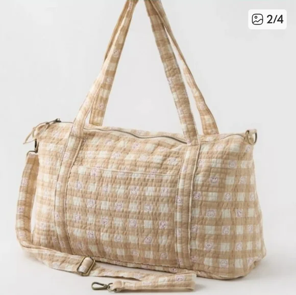 Aerie Quilted Duffle Bag SOLD OUT Natural SMILY FACE - Picture 4 of 6